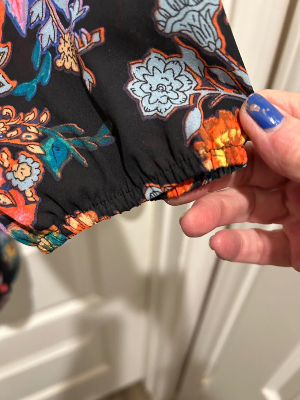 Gibson Latimer Black Floral Tunic Dress with Multicolor Blooms - Picture 4 of 5